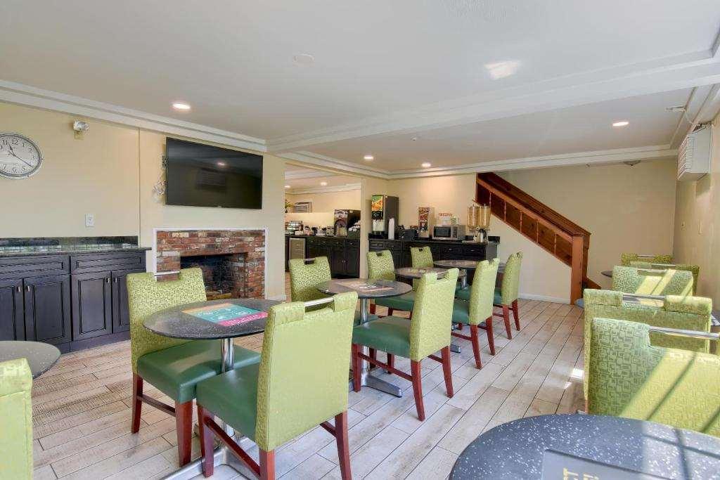 Knights Inn Danvers Esterno foto